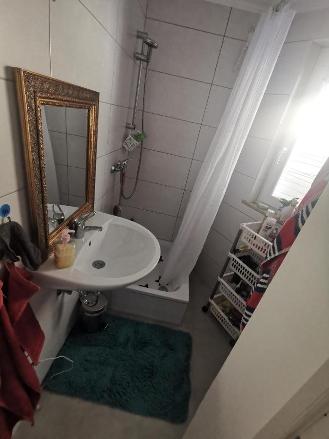 Privates Zimmer In Ruhiger Lage Heidenheim-Steinheim Am Albuch Luaran gambar